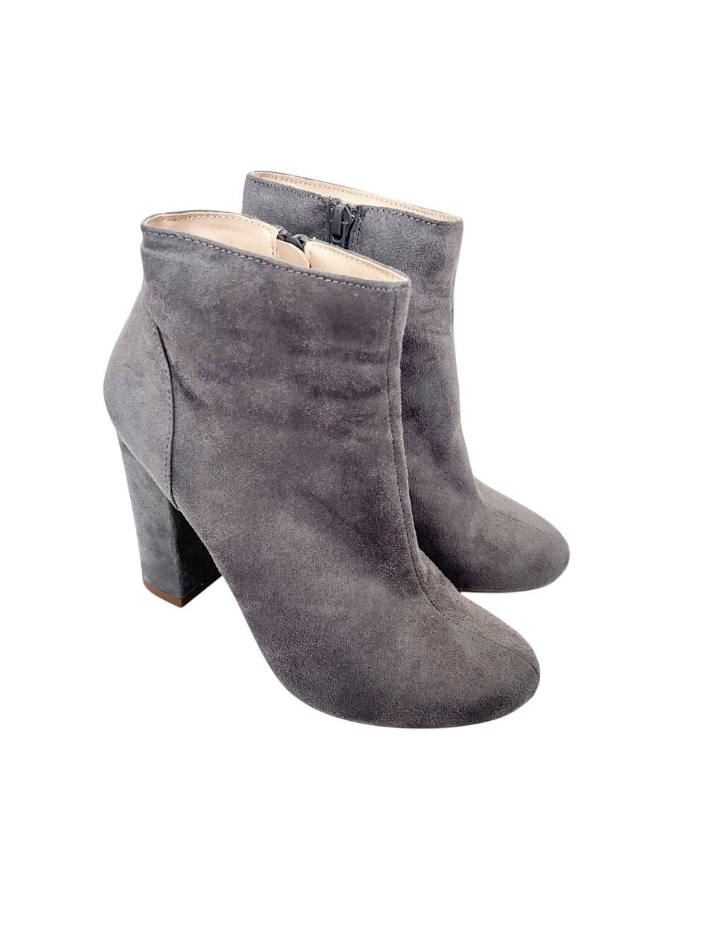 Hotsoles Faux Suede Gray Bootie Heels Sz 5.5